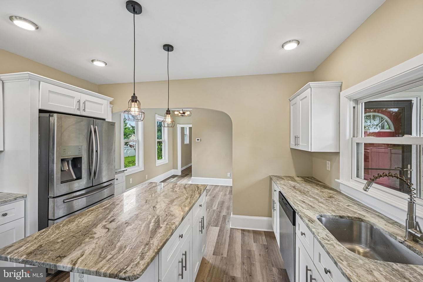 226 Robertson Avenue photo 17