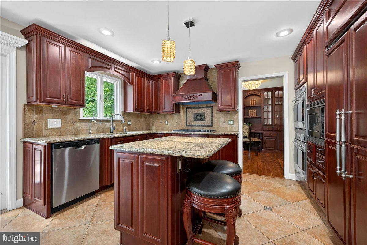 234 Tether Way photo 12