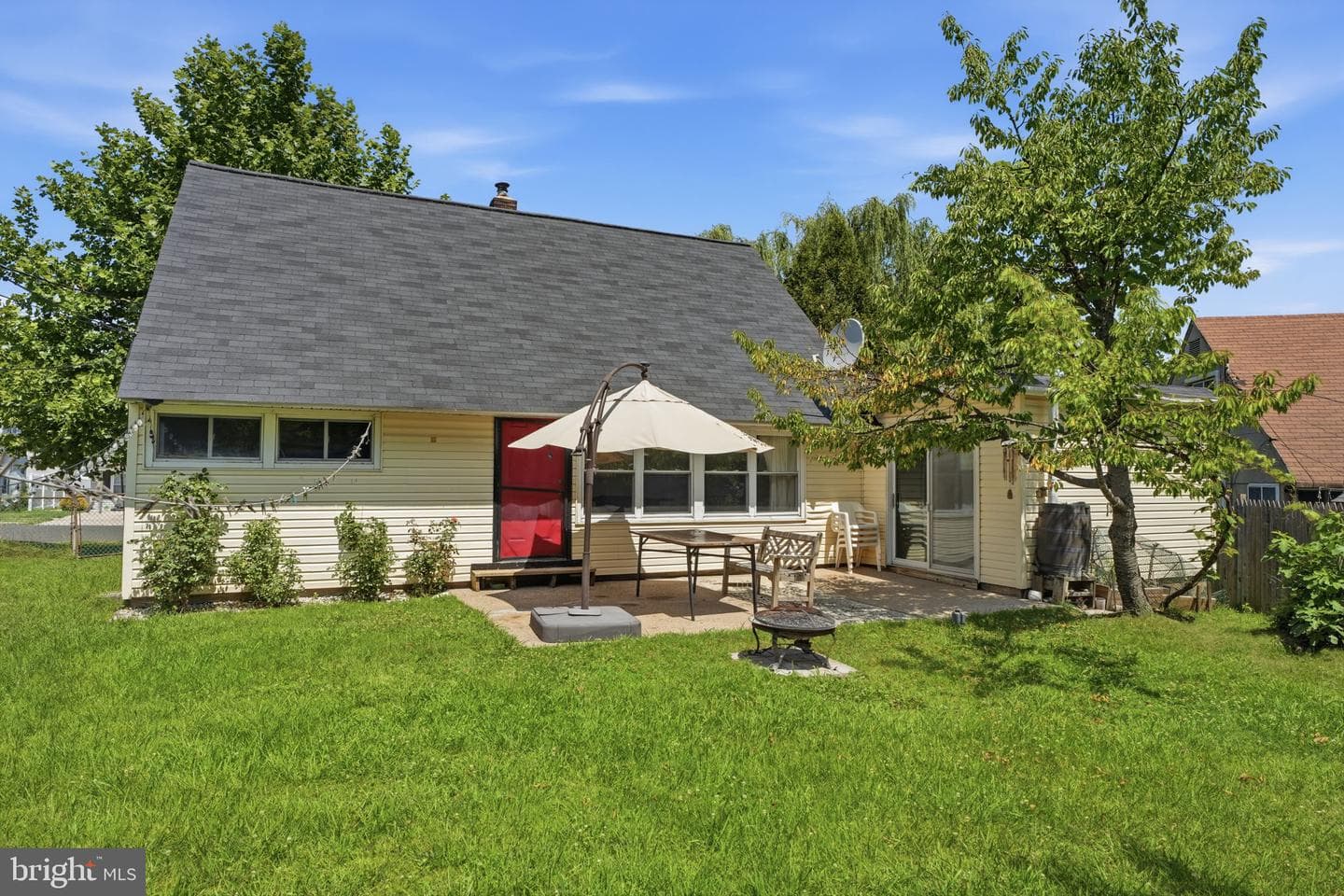 407 Holly Drive photo 38