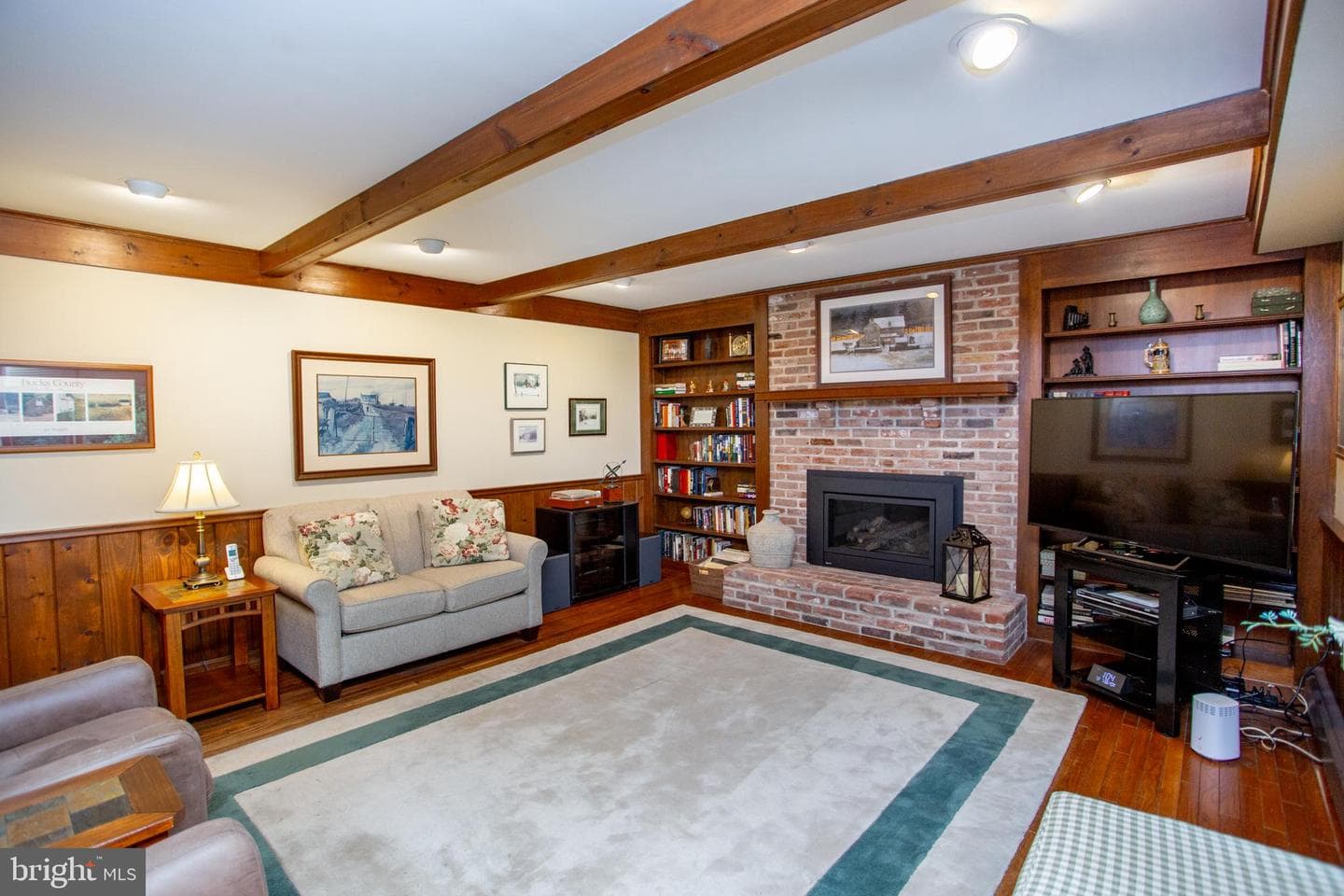 950 Camelot Road photo 26