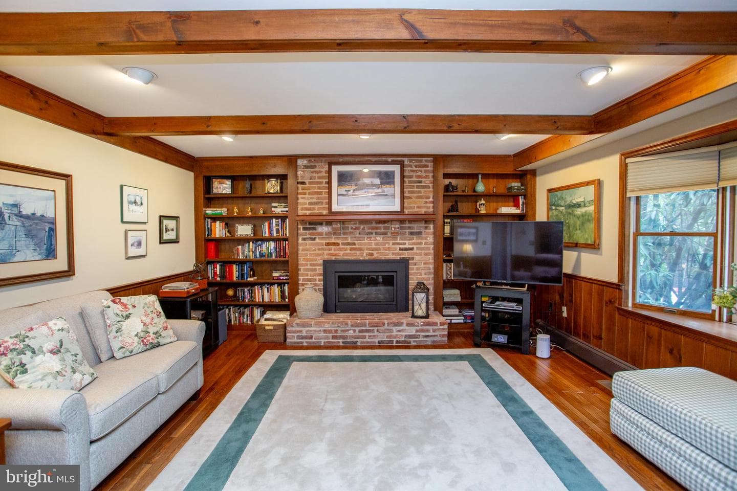 950 Camelot Road photo 27