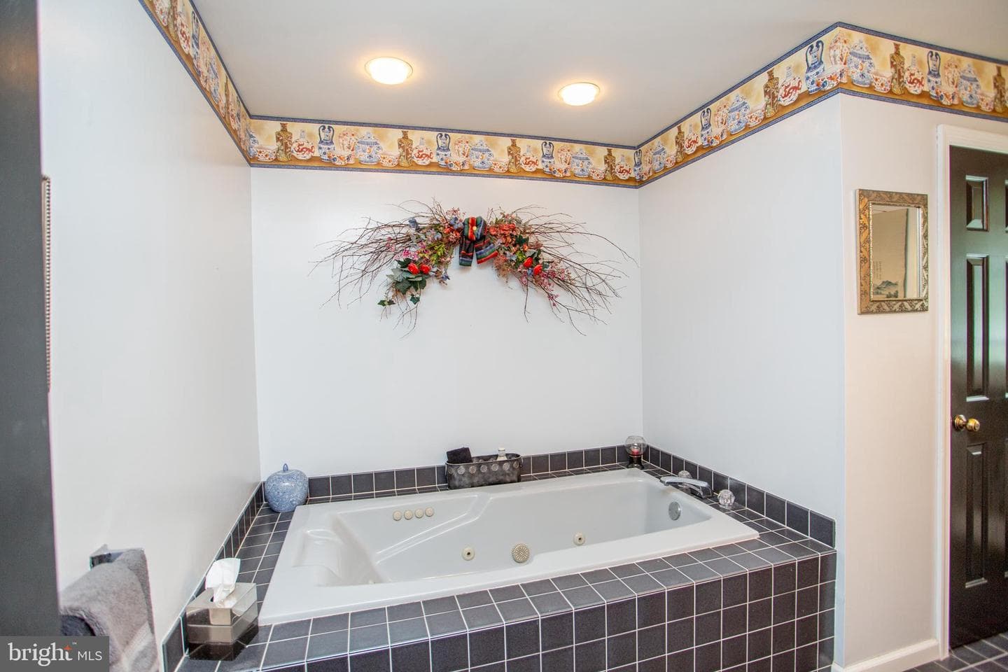950 Camelot Road photo 42