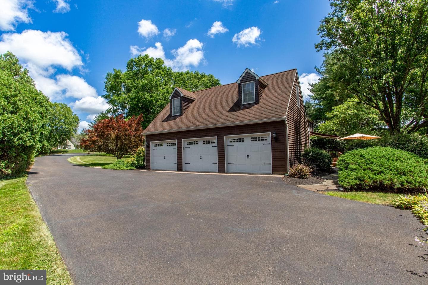950 Camelot Road photo 70