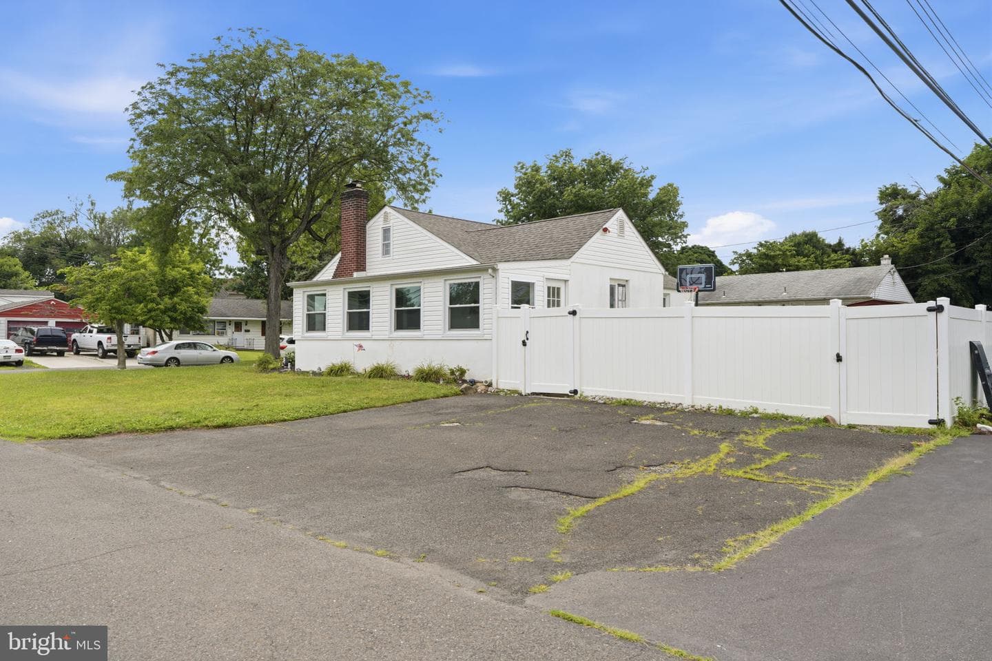 802 Fairview Avenue photo 30