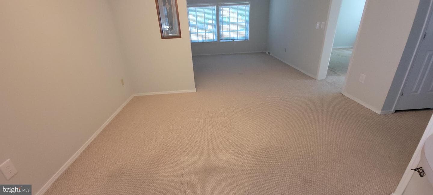 75 Juniper Circle photo 3