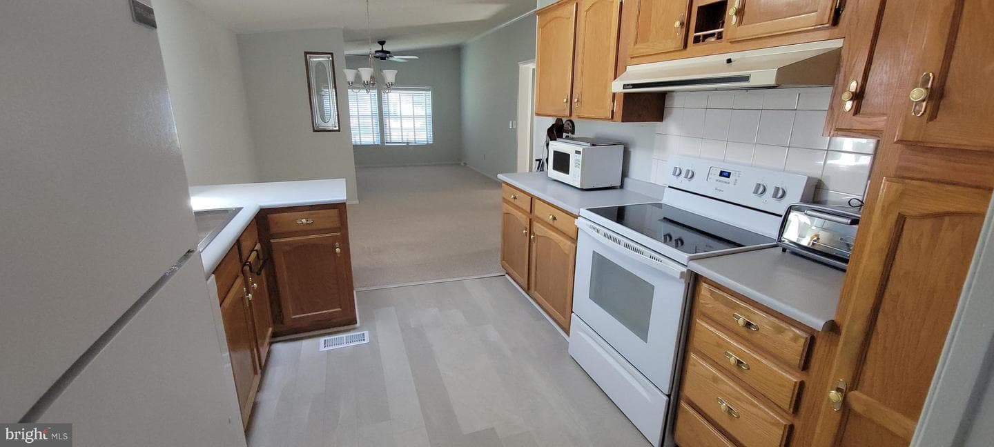 75 Juniper Circle photo 6