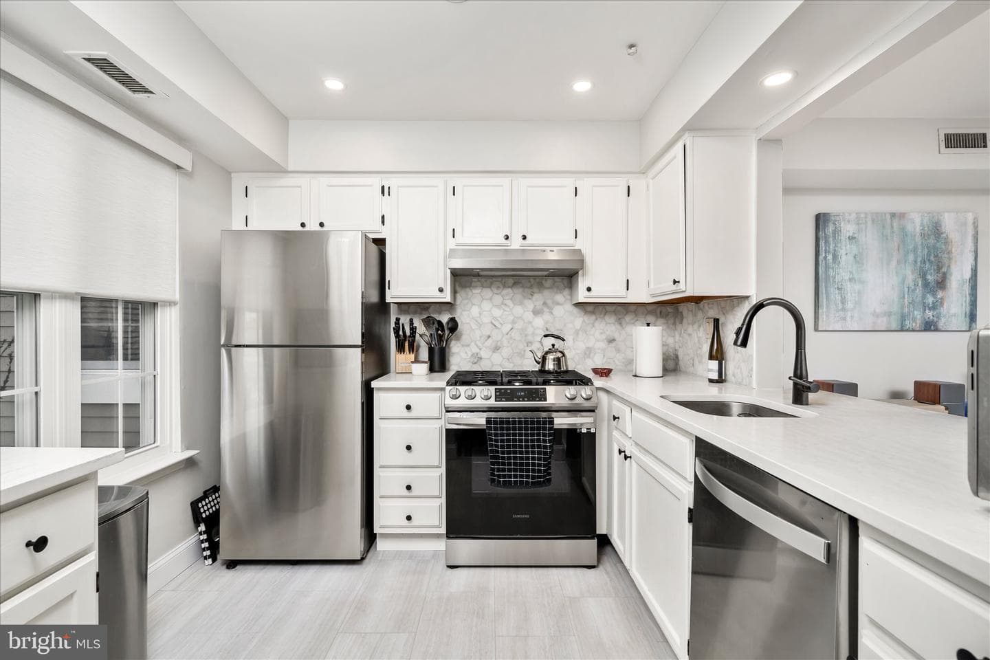 1609 Society Place photo 8
