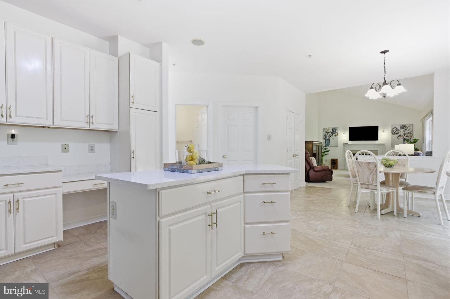 4064 Charter Club Drive photo 11