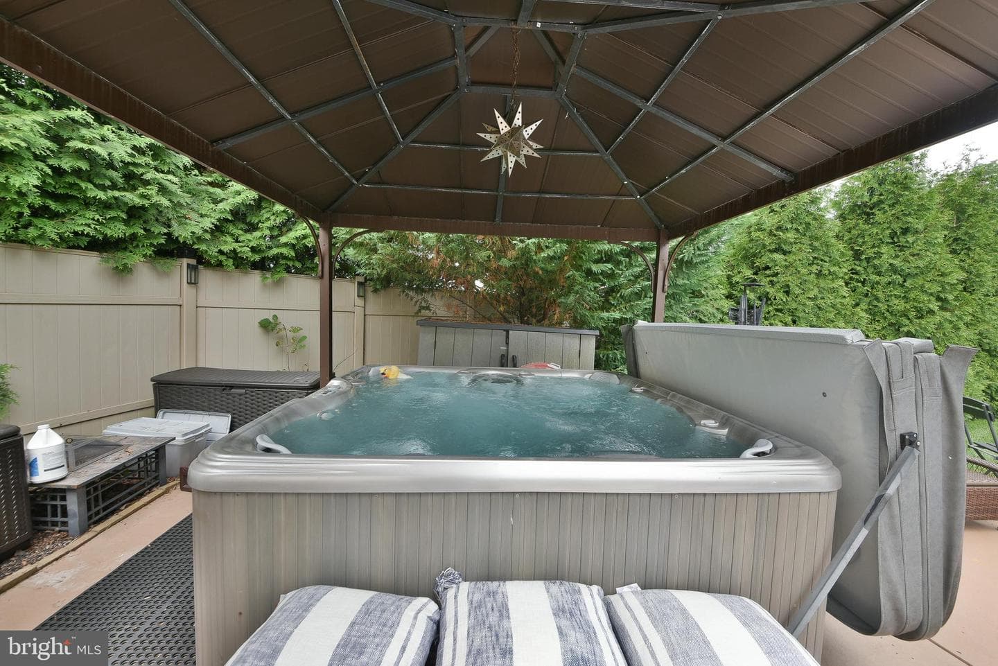 1015 Hickory Ridge Drive photo 51