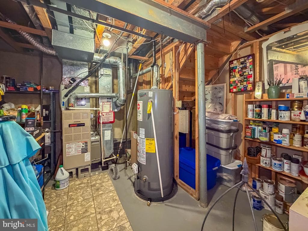 708 Harrowgate #66 photo 44