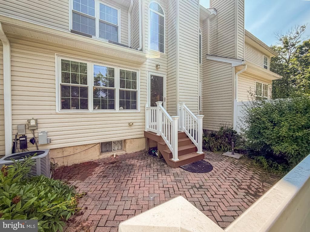 708 Harrowgate #66 photo 47