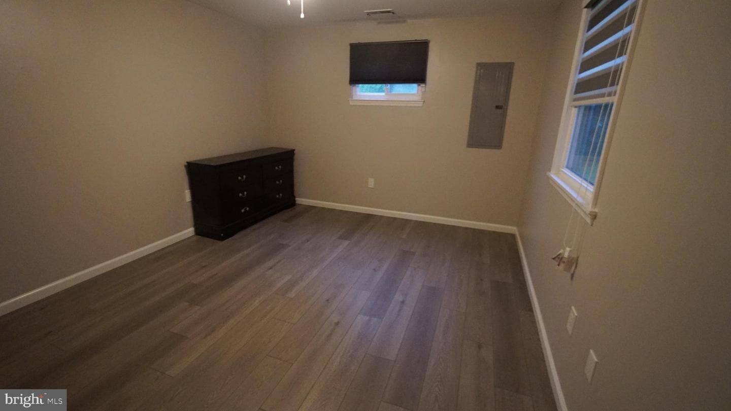540 Western Avenue photo 18