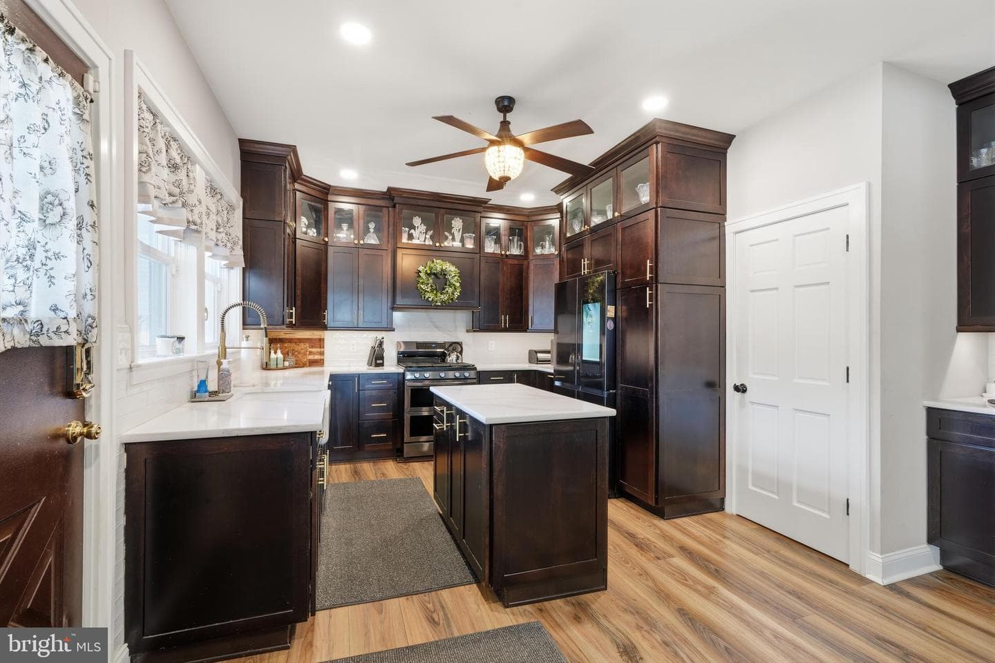 7105 Riverview Avenue photo 44