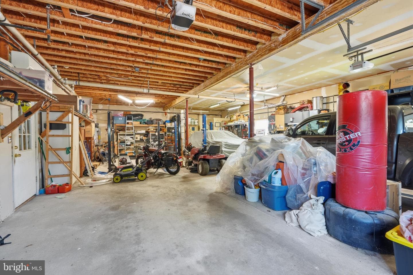 7105 Riverview Avenue photo 85
