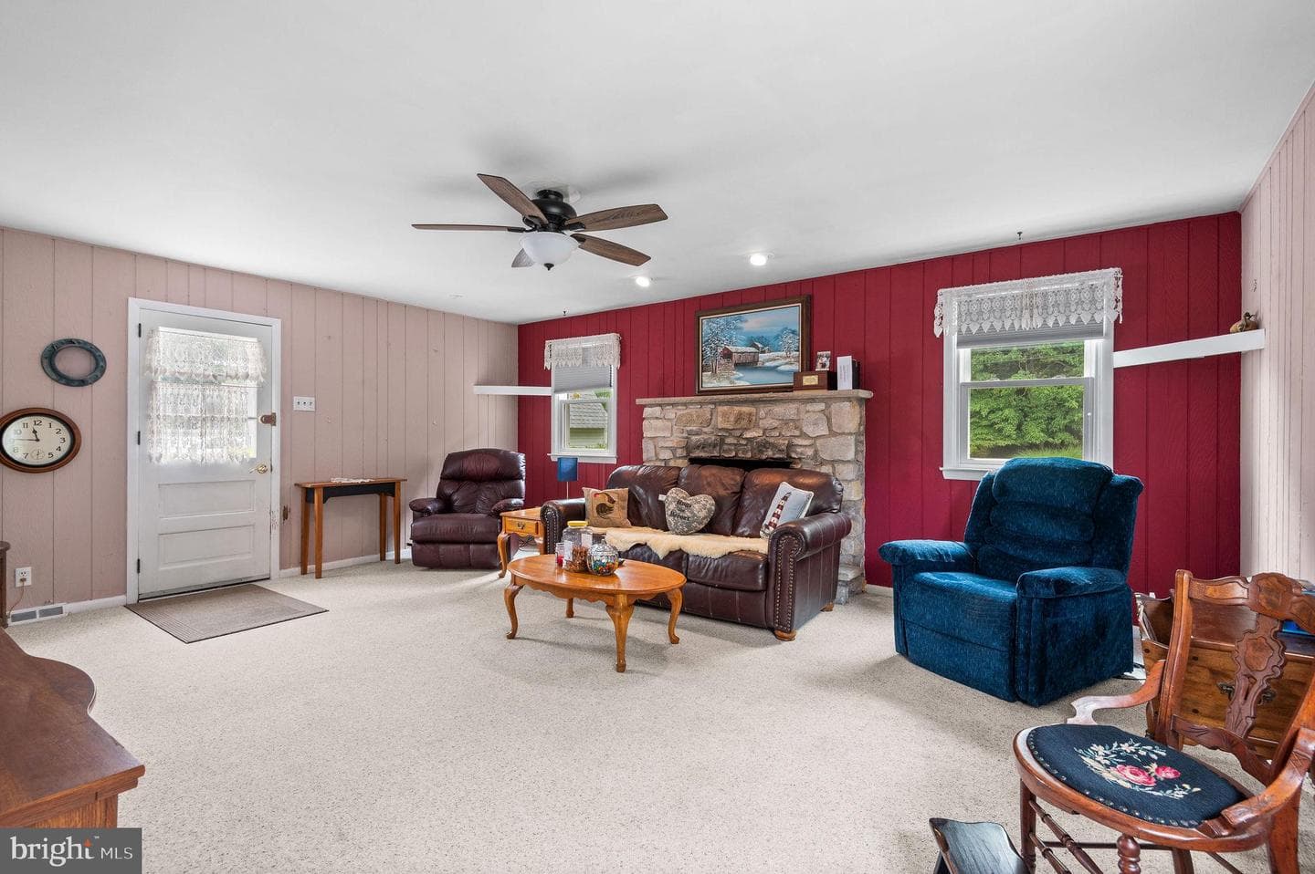 923 Carlin Drive photo 14