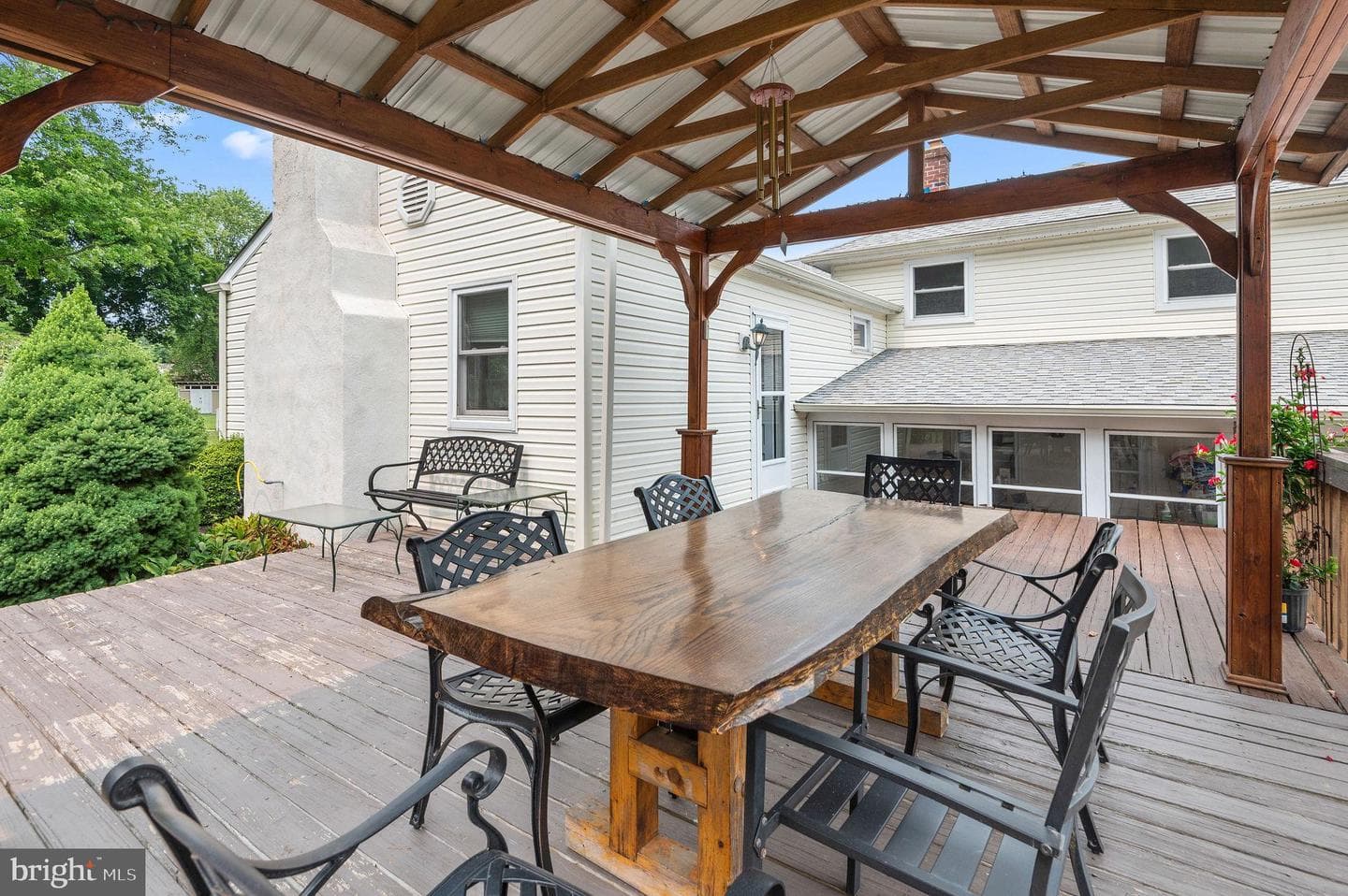 923 Carlin Drive photo 27