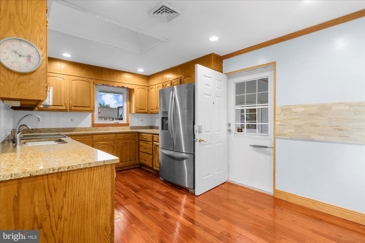 721 Auburn Road photo 10