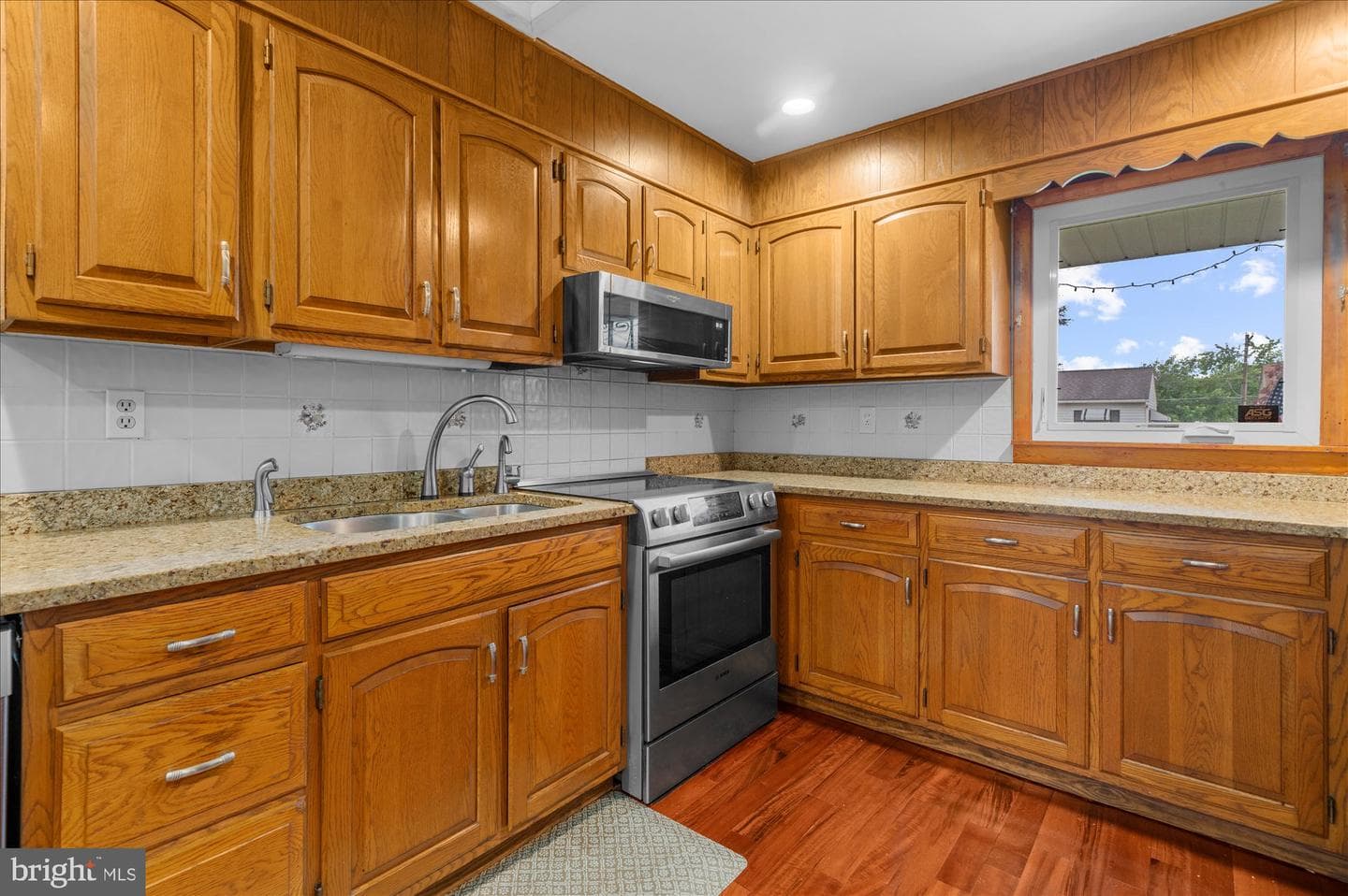 721 Auburn Road photo 11