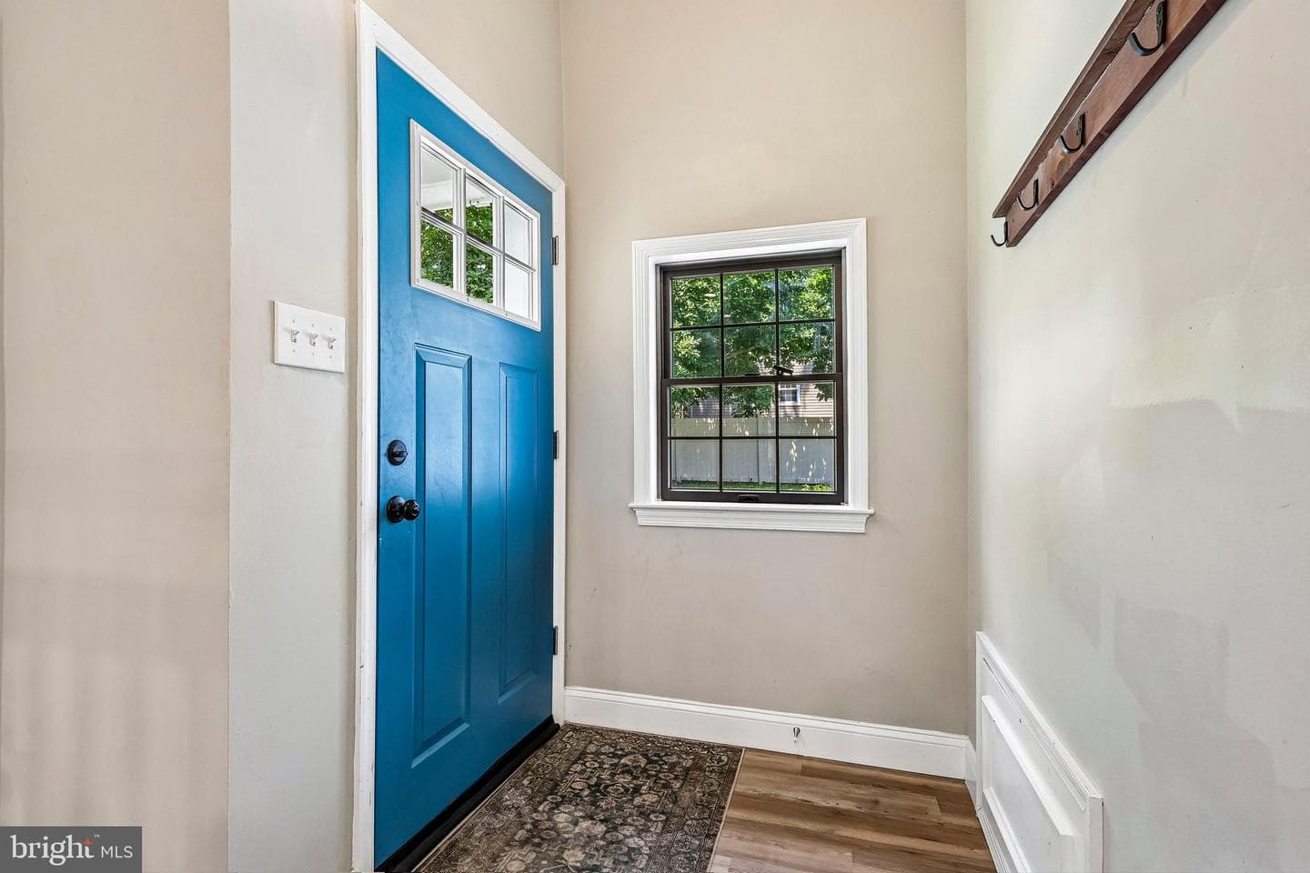2129 Herblew Road photo 4
