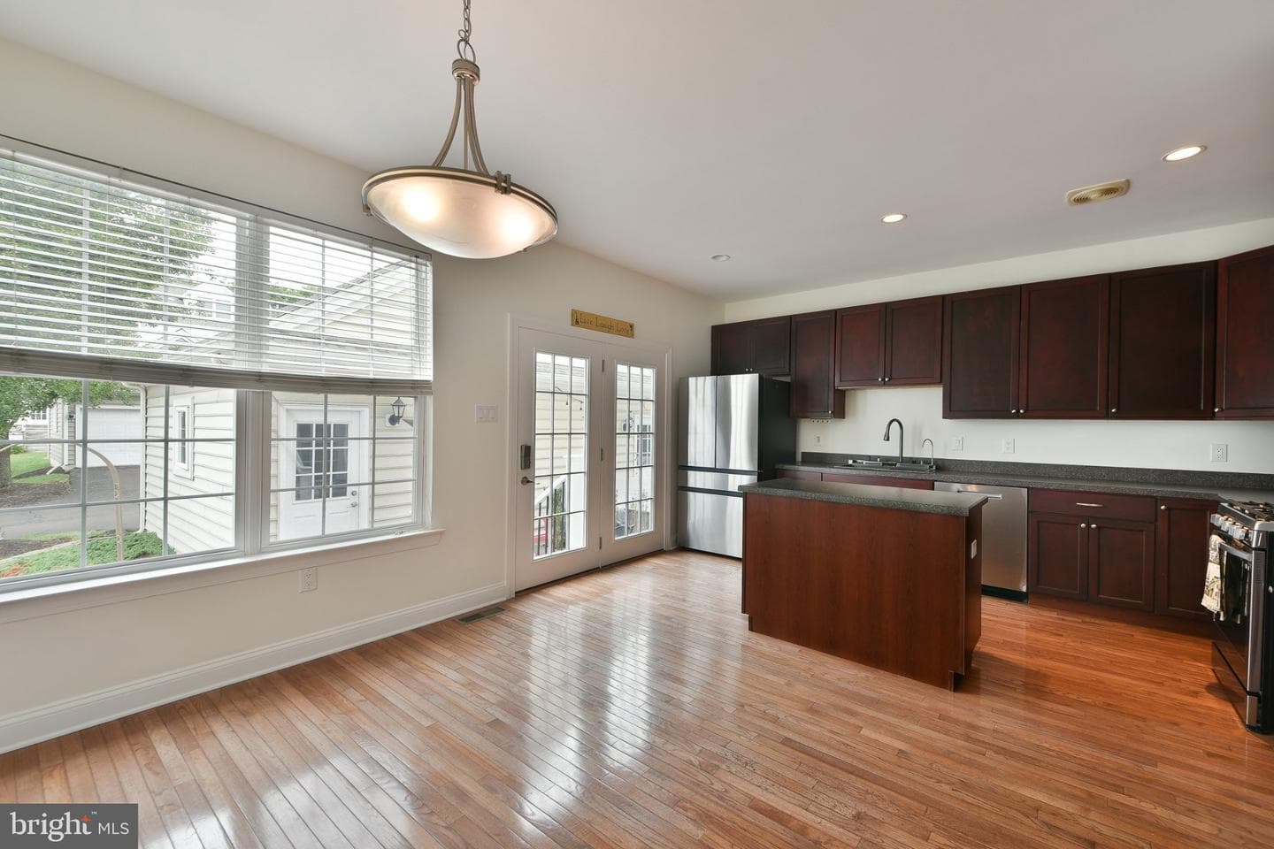 65 Woodbridge Drive photo 14