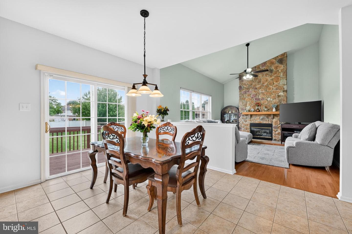 16 Amesbury Road photo 13