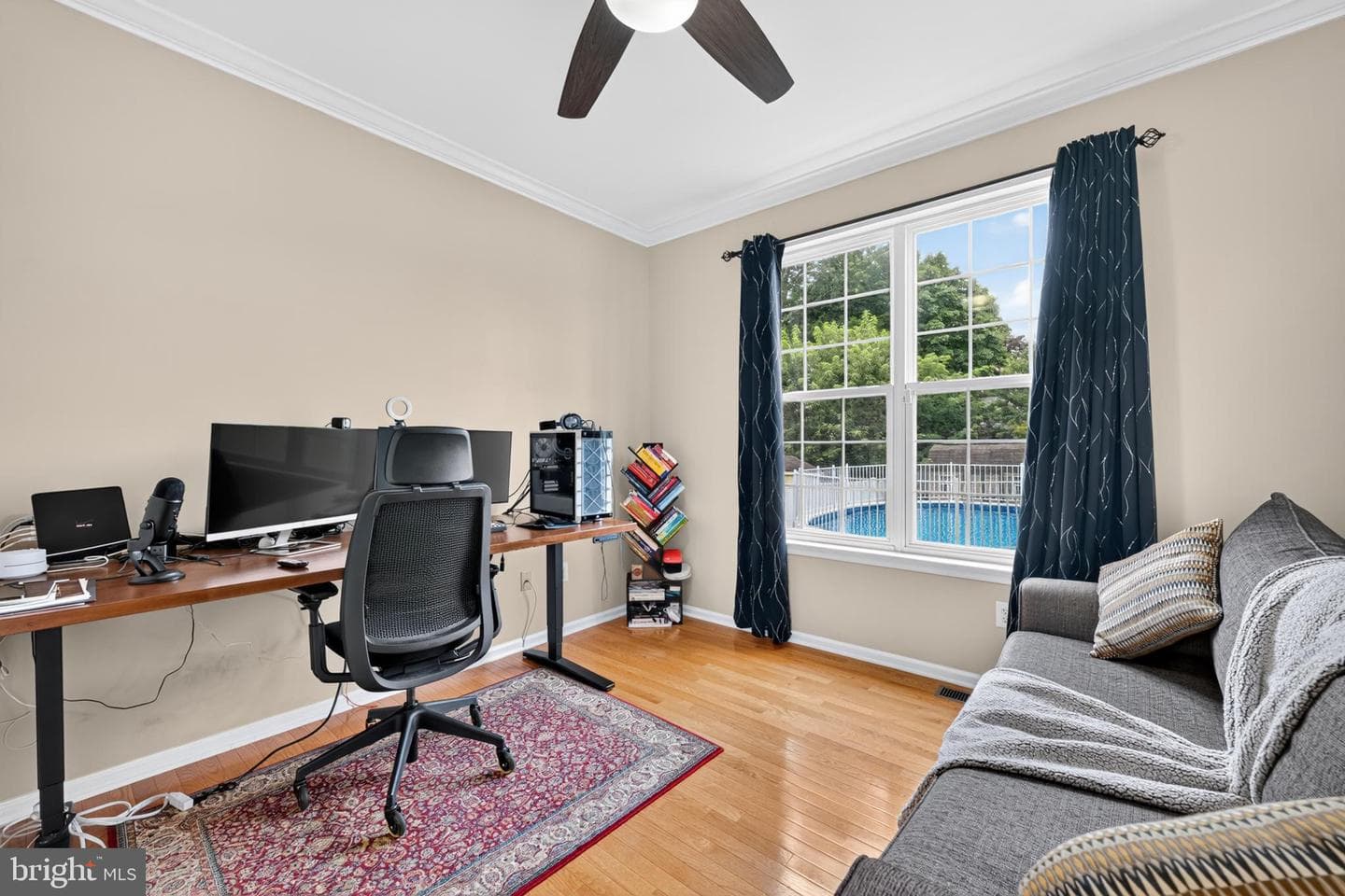 16 Amesbury Road photo 18