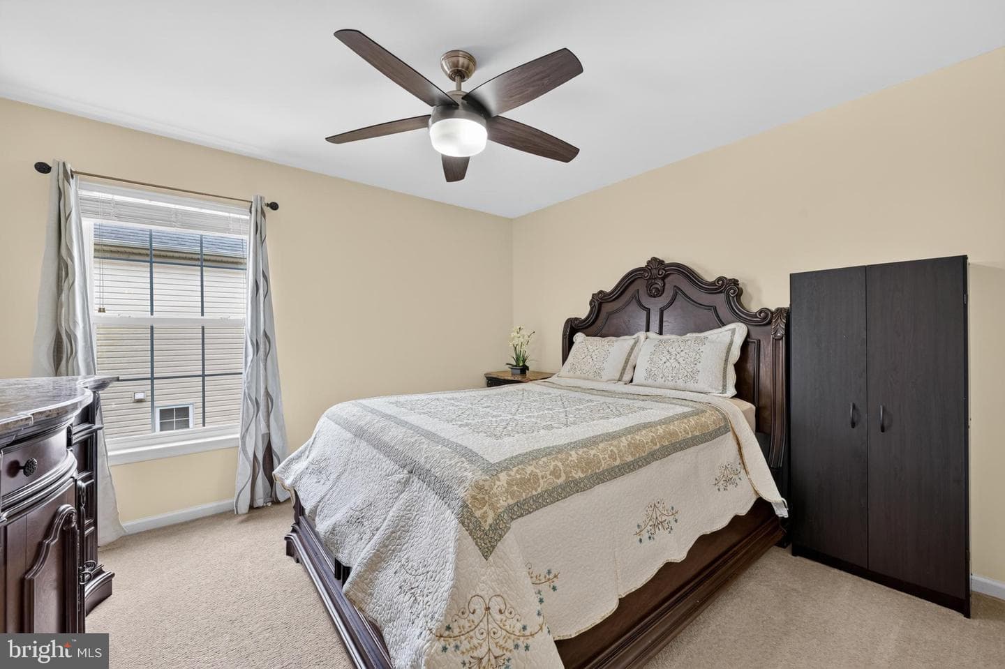 16 Amesbury Road photo 27