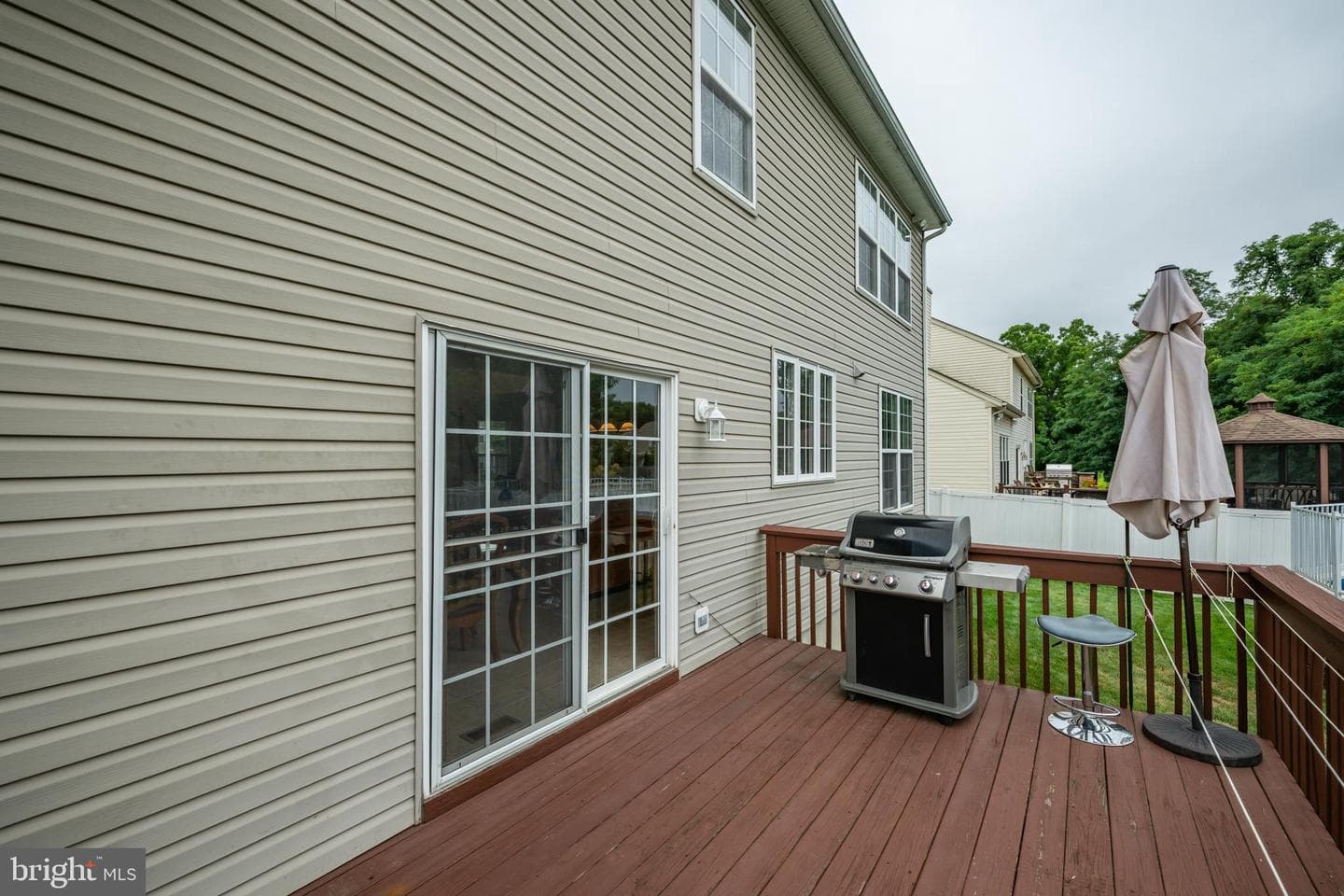 16 Amesbury Road photo 39