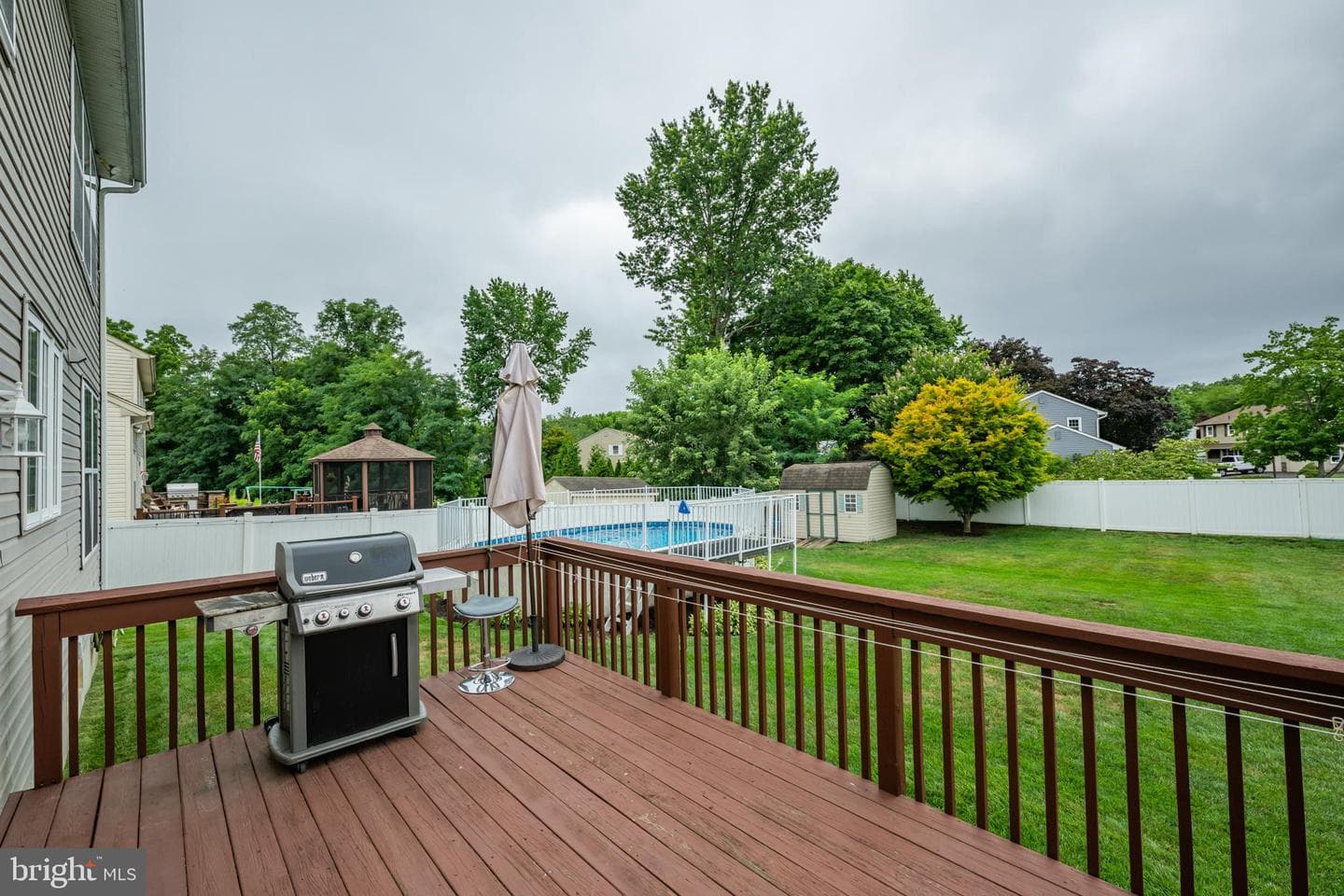 16 Amesbury Road photo 41