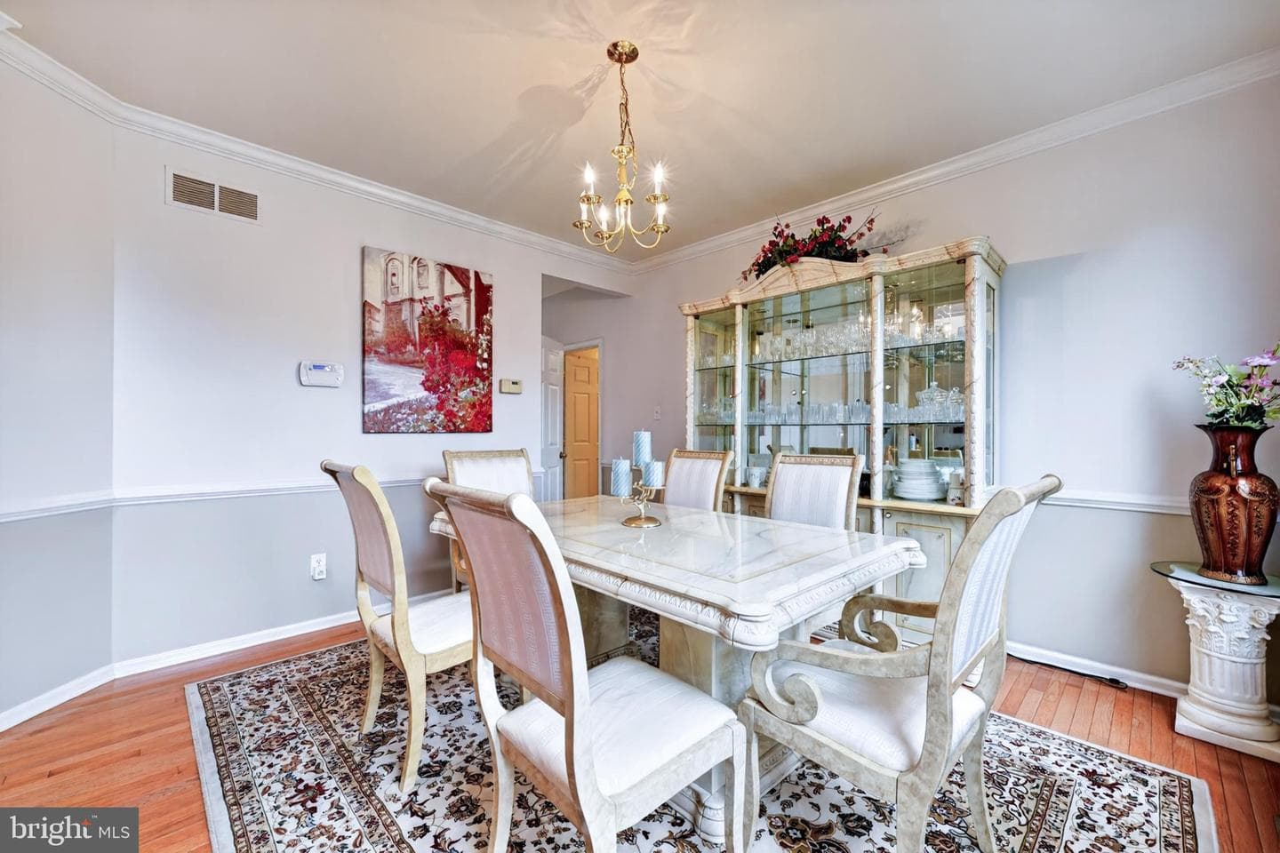 16 Amesbury Road photo 6
