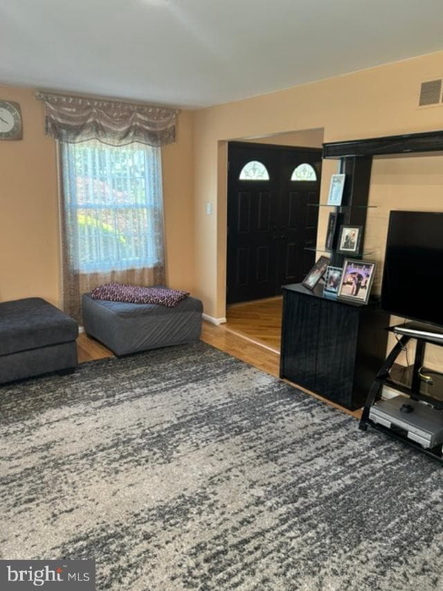2067 E Wellington Road photo 11