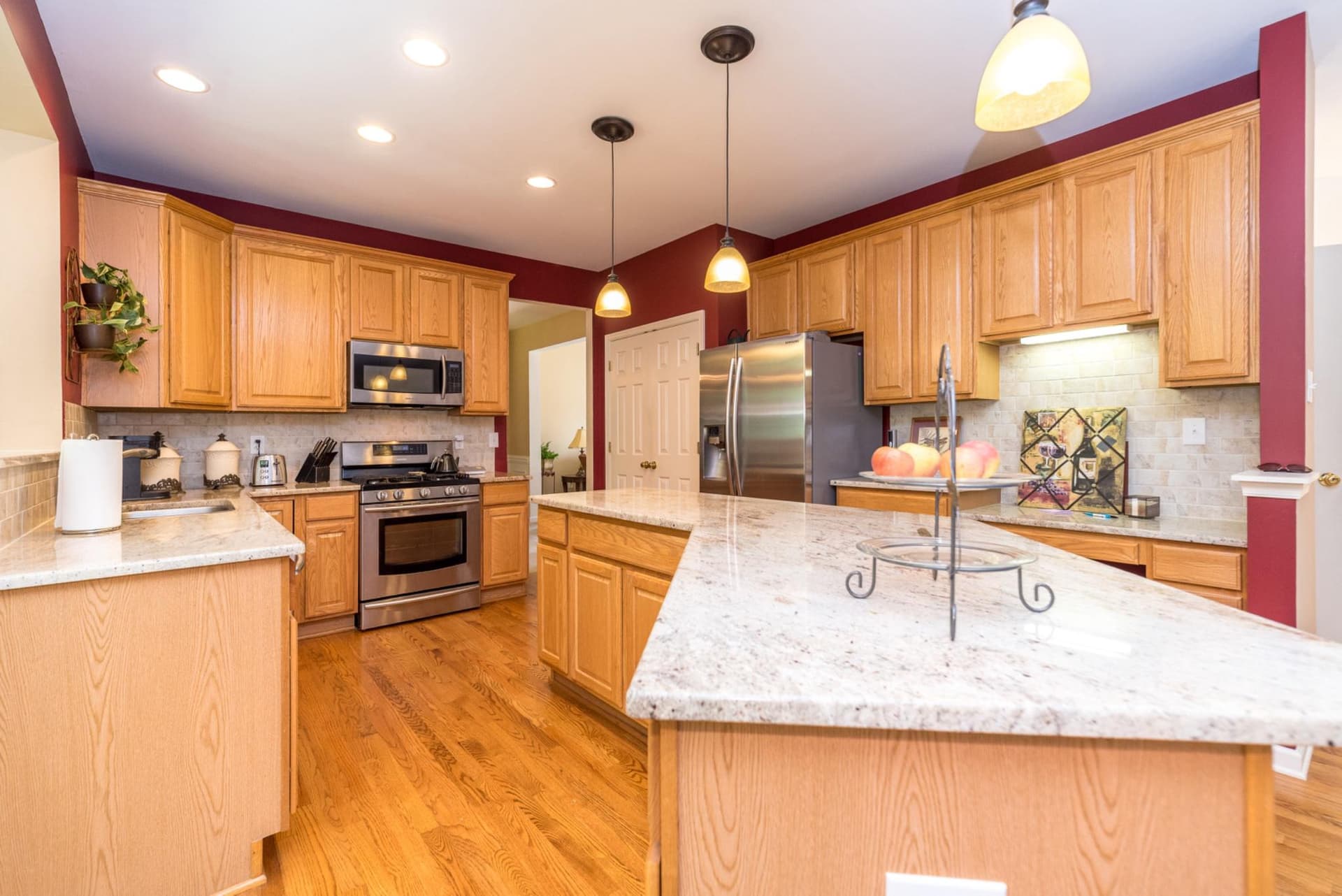 1876 Sycamore Drive photo 17