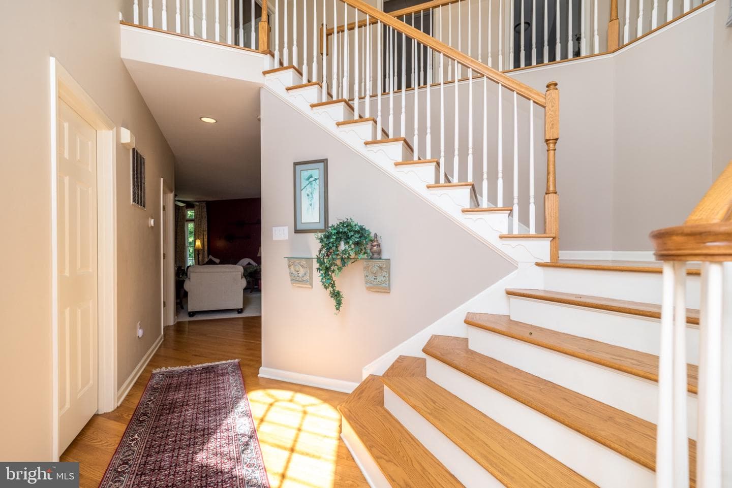 1876 Sycamore Drive photo 32