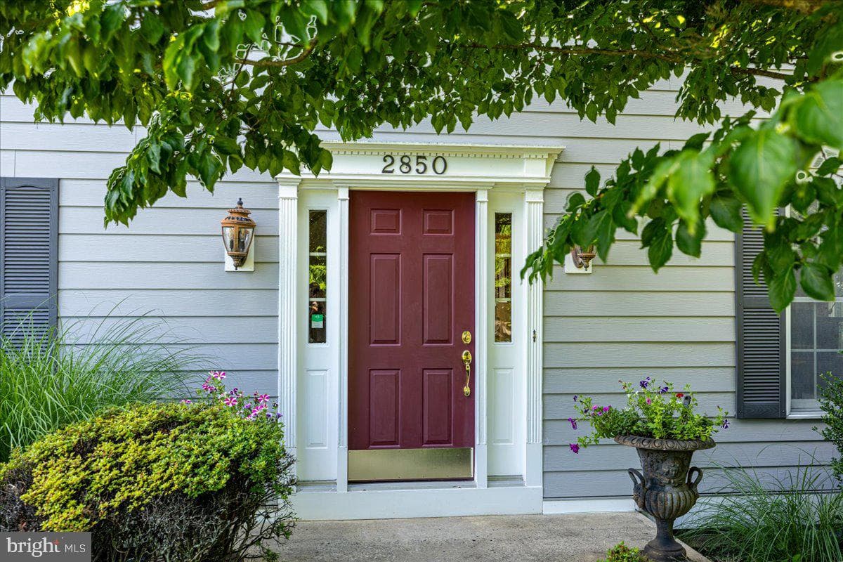 2850 W Fox Chase Circle, Doylestown