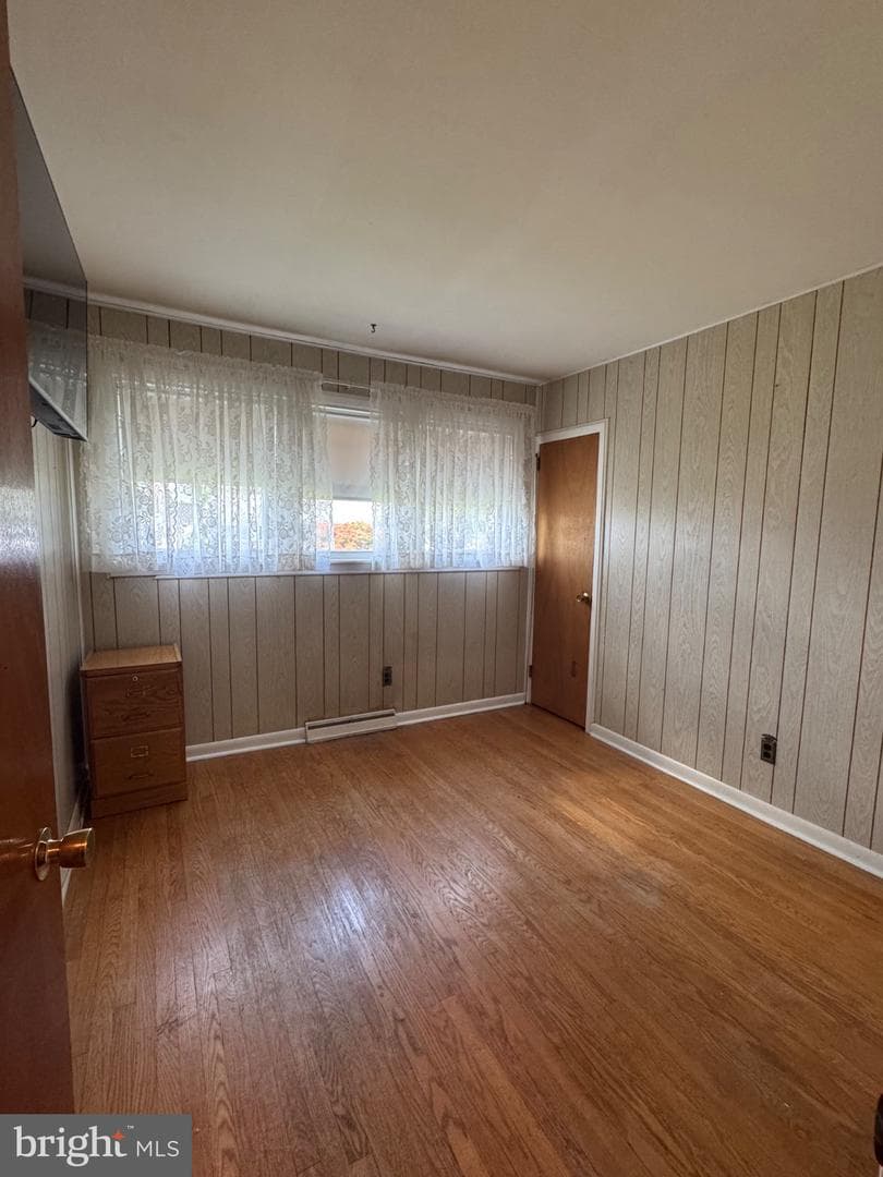 1243 Hiview Drive photo 9