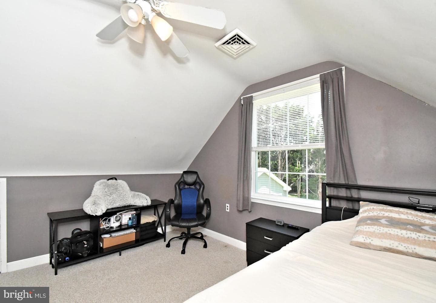 630 Elmwood Avenue photo 37