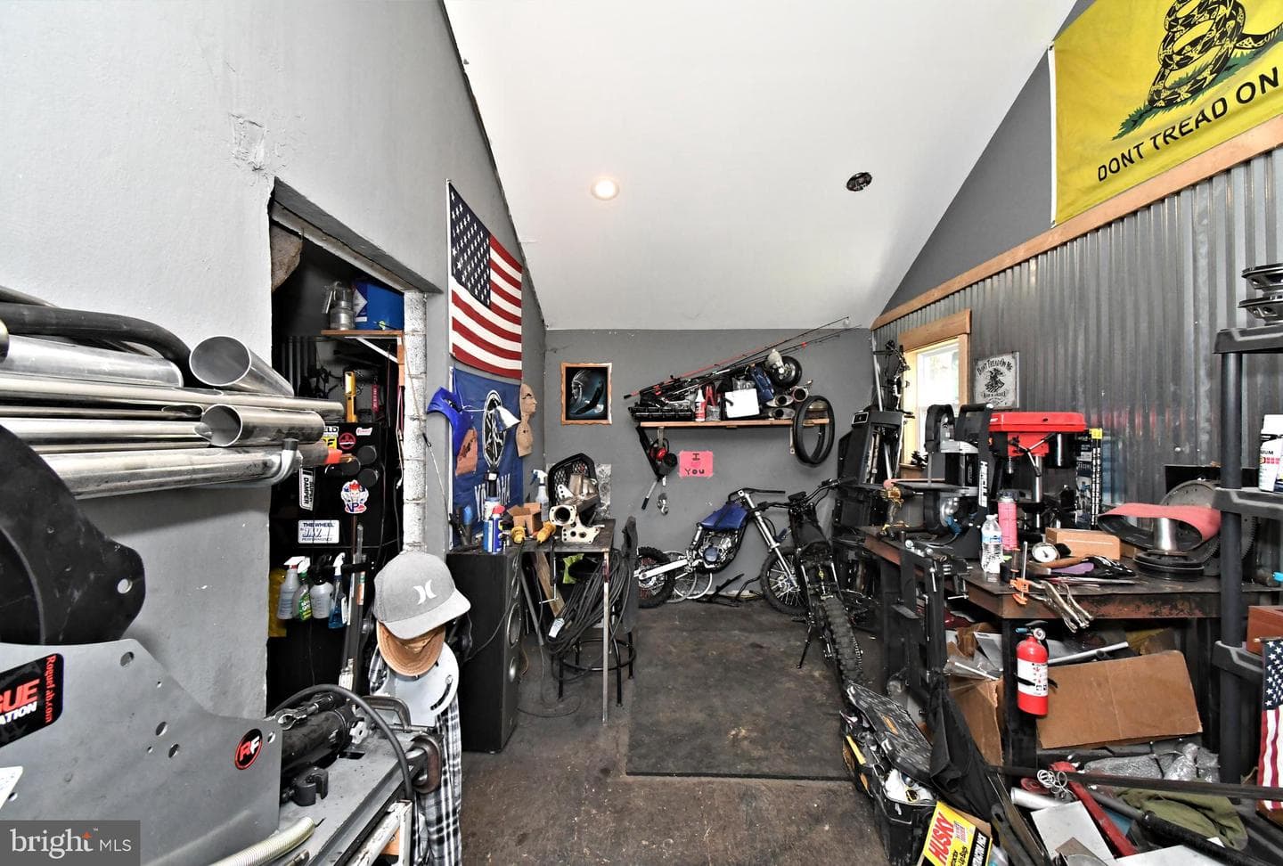 630 Elmwood Avenue photo 47