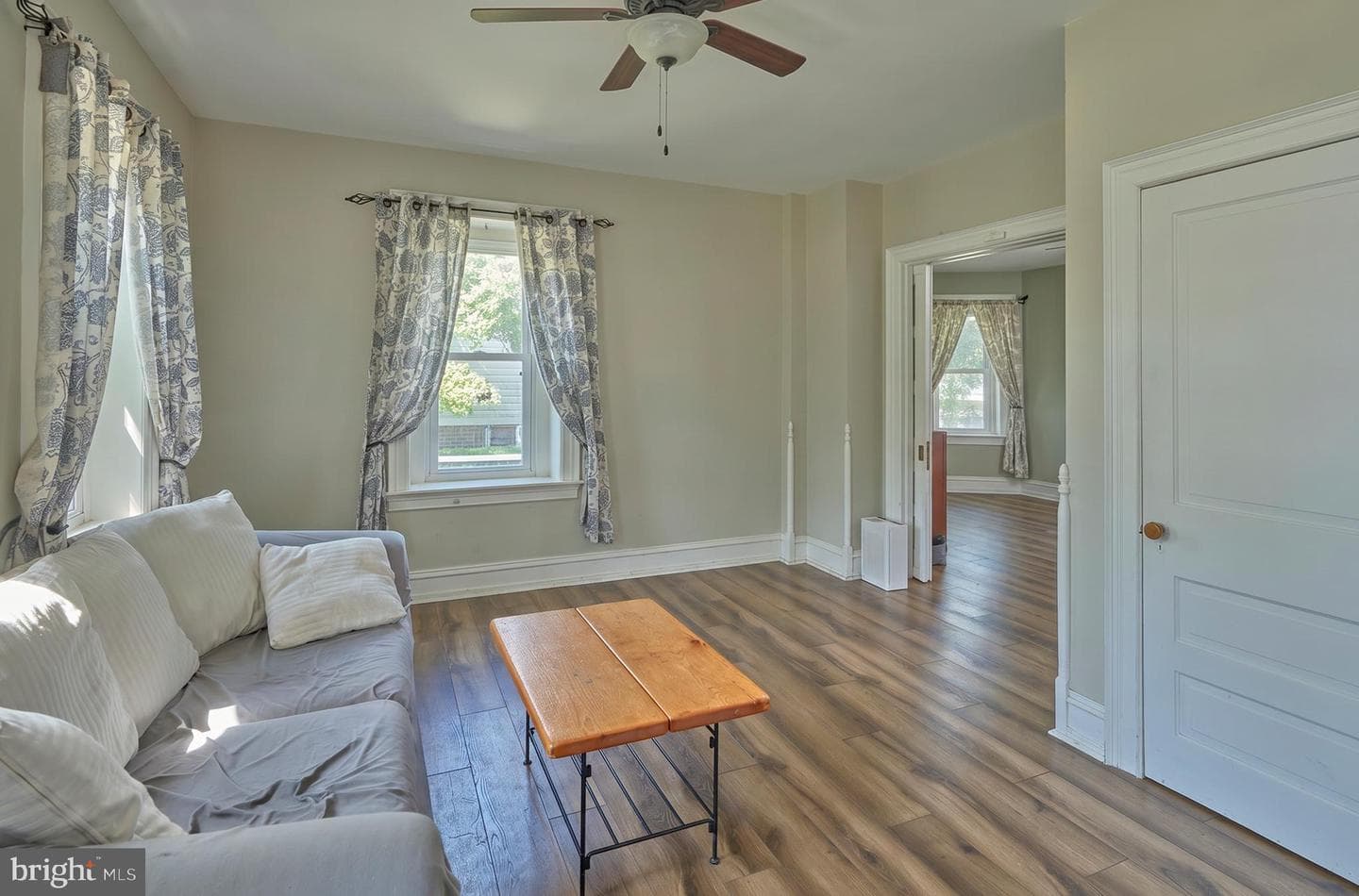 111 E Broad Street photo 4