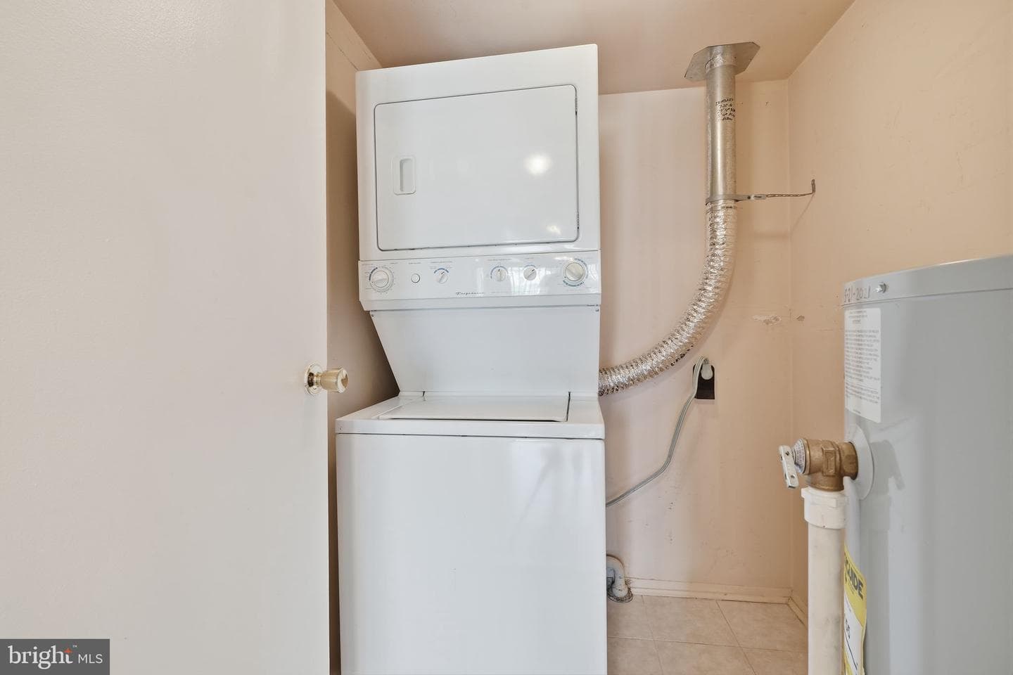 418 Brandywine Court photo 19