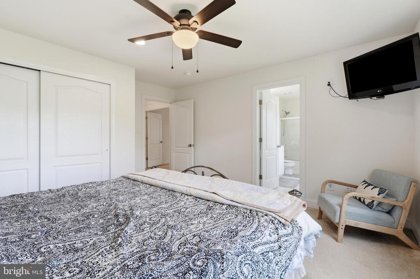 914 Hilltown Pike photo 55