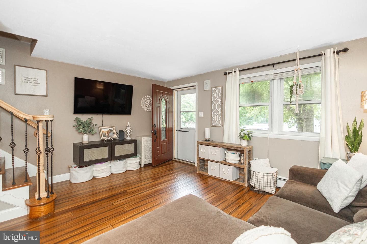 202 Shewell Avenue photo 6