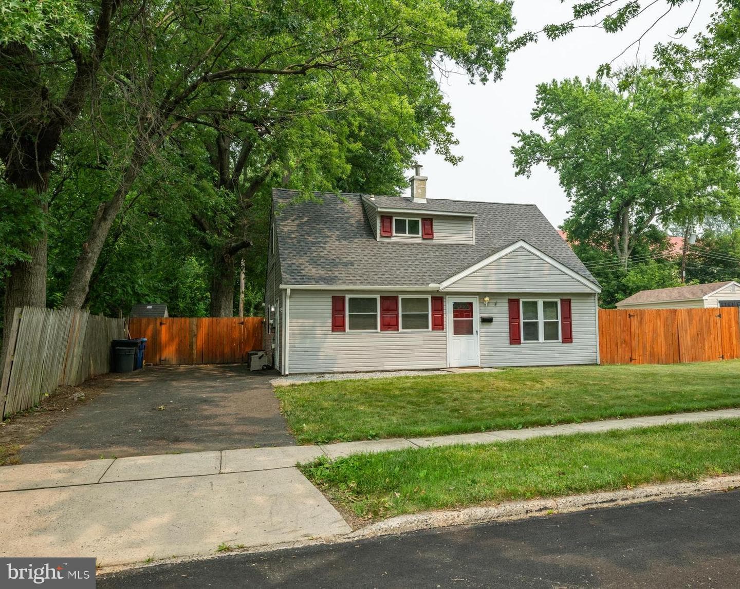 812 Rennard Lane photo 29
