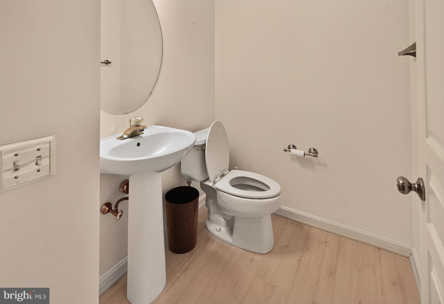 32 Charter Oak Court photo 16