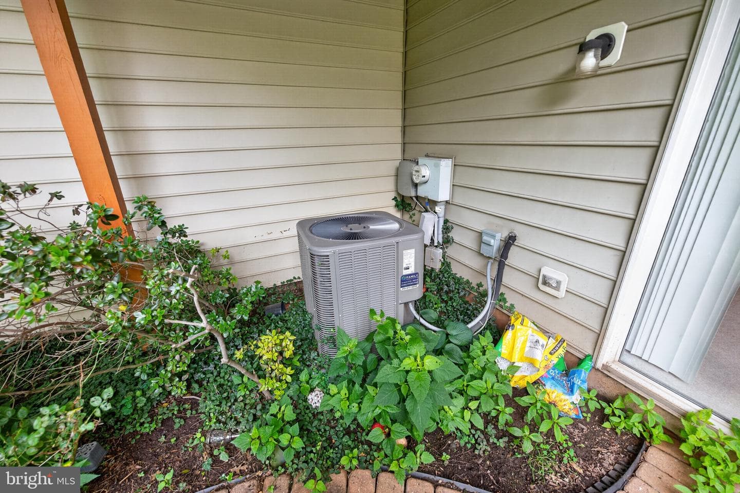 32 Charter Oak Court photo 45