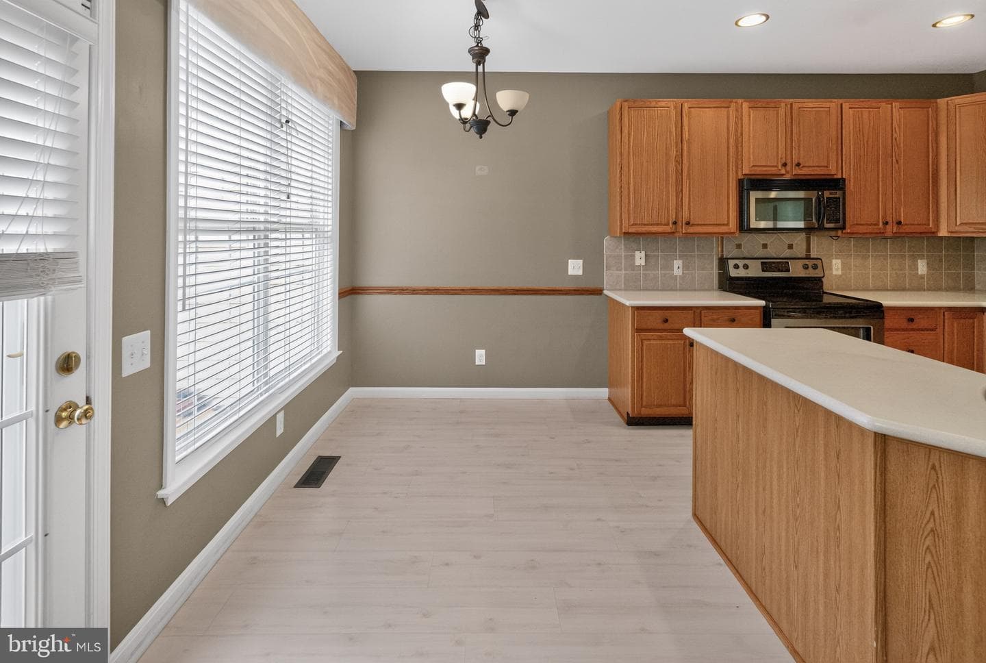 32 Charter Oak Court photo 8