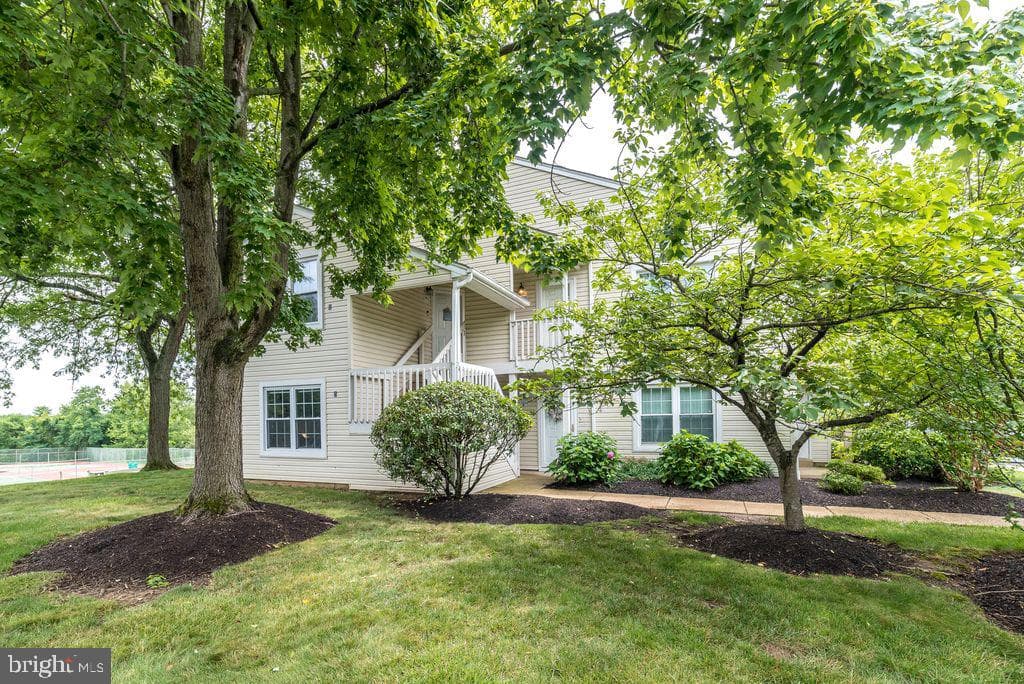 30024 Beacon Hill Drive photo 5