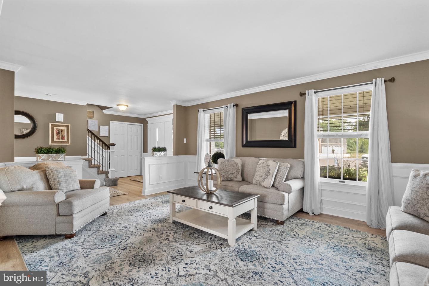 112 Carmen Lane photo 6