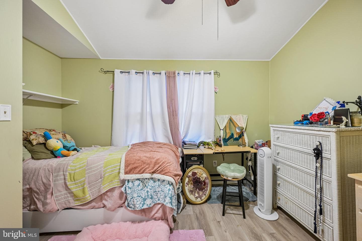 1564 Applewood Circle photo 36