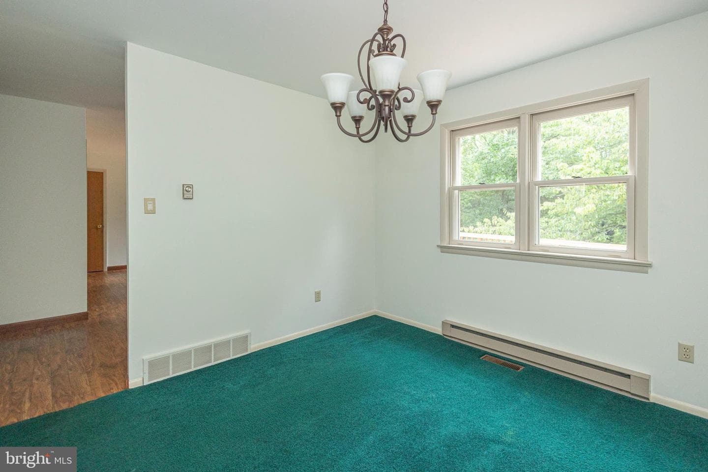 327 Thistle Lane photo 13