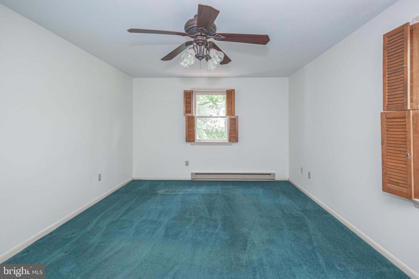 327 Thistle Lane photo 29